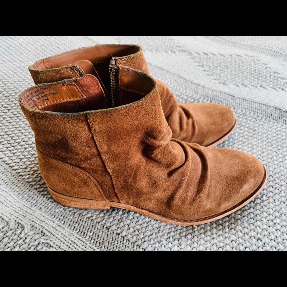 Kork Ease size 7.5 booties